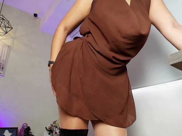 Checkout beautiful escort Victoria-Collins and her unclothed physique Victoria-Collins from BongaCams