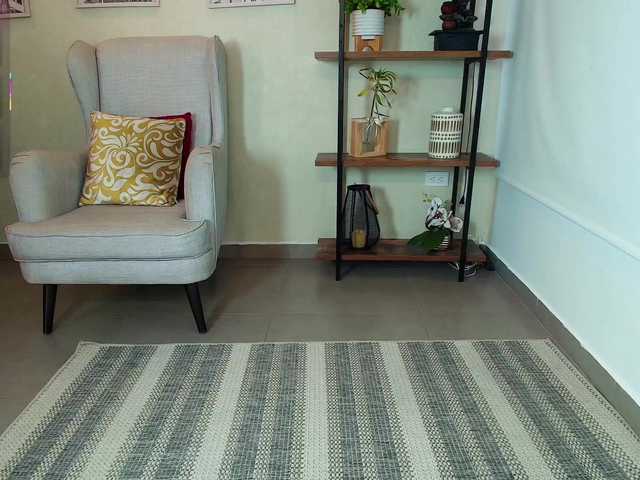 Victoria-Collins's BongaCams show and profile