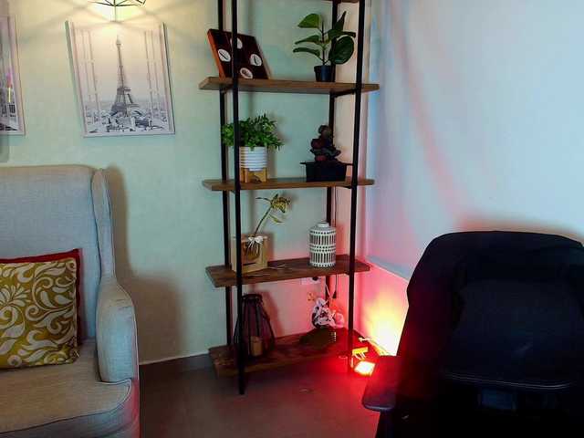 Victoria-Collins's BongaCams show and profile