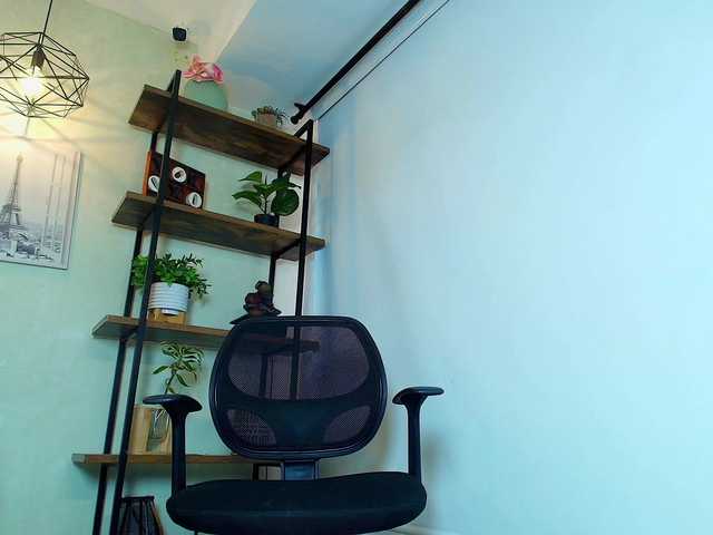 Victoria-Collins's BongaCams show and profile