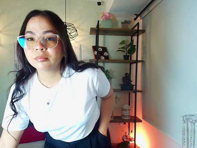 Victoria-Collins's BongaCams show and profile