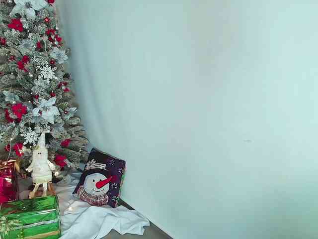 Victoria-Collins Victoria-Collins