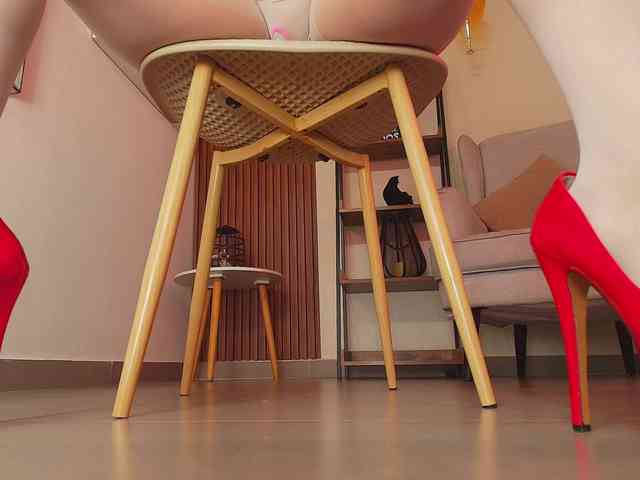 Victoria-Collins bongacams