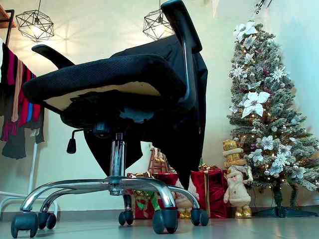 Victoria-Collins Victoria-Collins