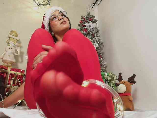 Victoria-Collins Victoria-Collins