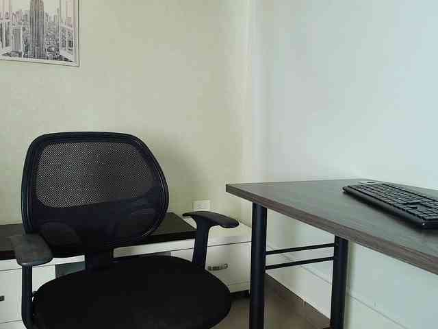 Victoria-Collins Victoria-Collins