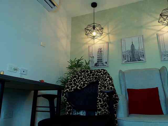 Victoria-Collins webcam