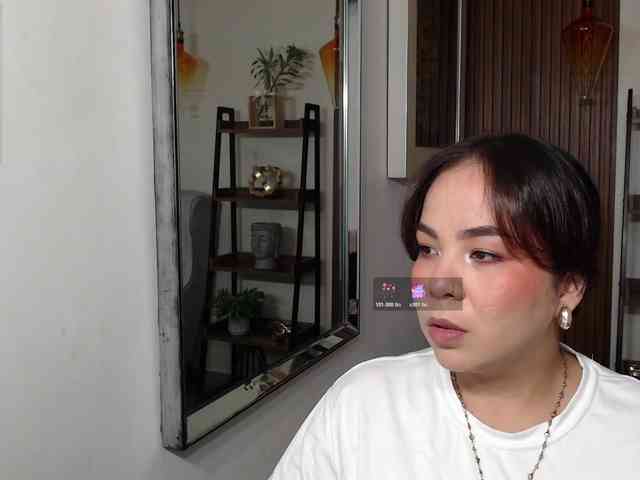 Victoria-Collins Victoria-Collins