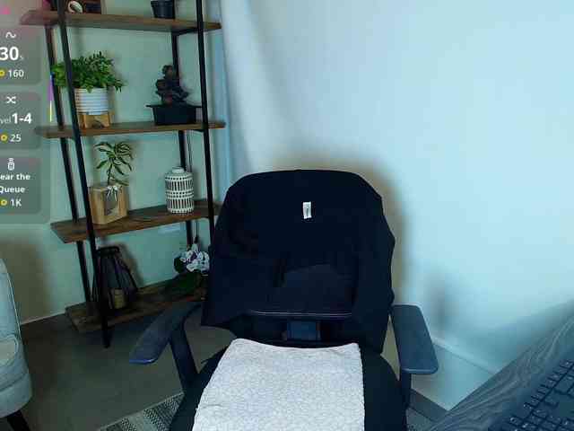 Victoria-Collins Victoria-Collins