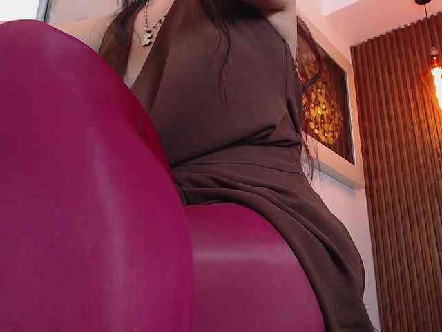 Victoria-Collins Victoria-Collins