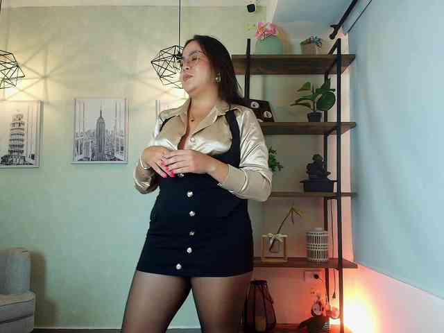 nude chatroom Victoria-Collins