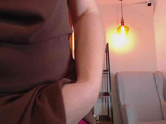 Victoria-Collins Victoria-Collins