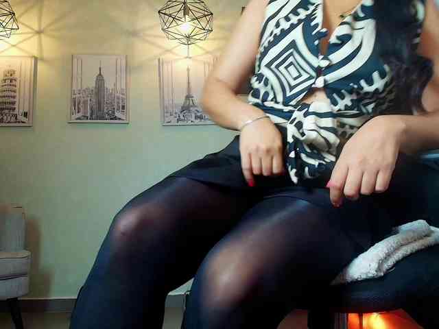 Victoria-Collins Victoria-Collins