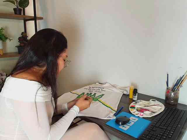 Victoria-Collins webcam