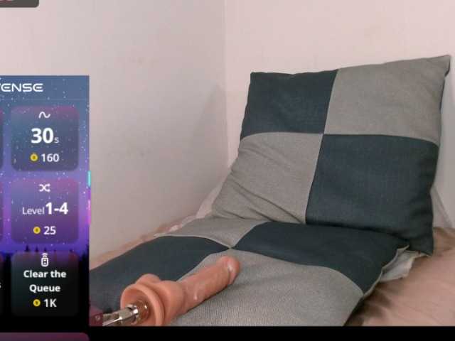 Dani-pety's BongaCams show and profile