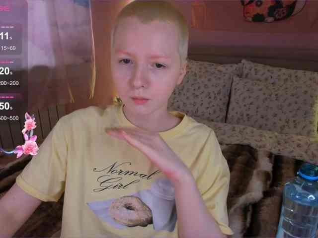 Earthlyalien webcam