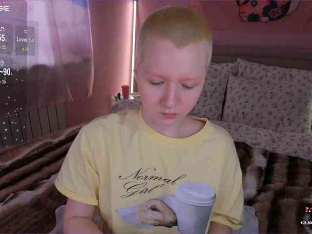 Earthlyalien webcam