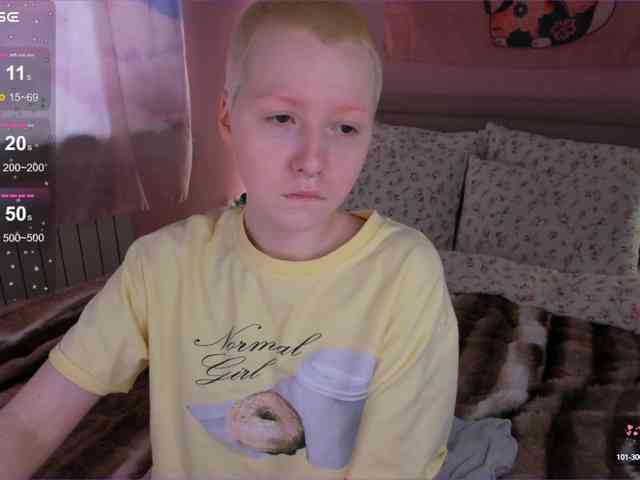 Earthlyalien webcam