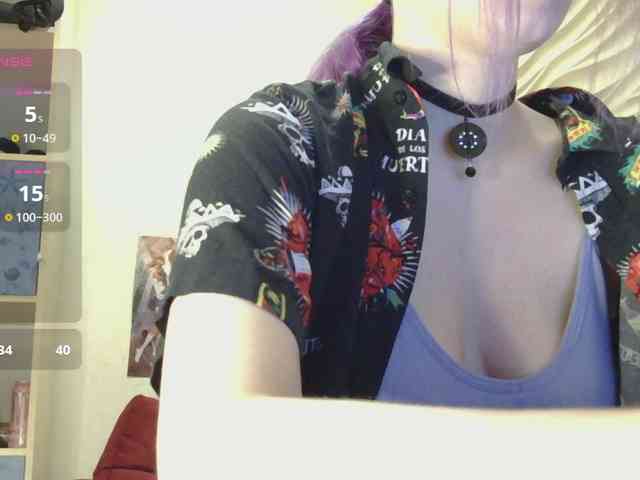LilianOsbourne webcam
