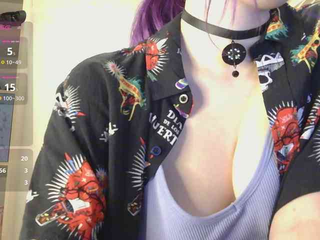 LilianOsbourne webcam