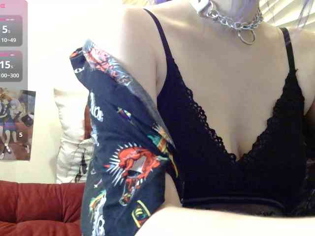 LilianOsbourne webcam