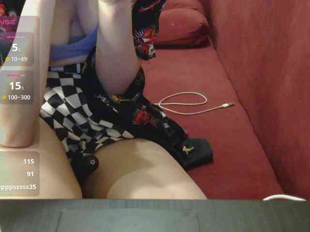 LilianOsbourne webcam