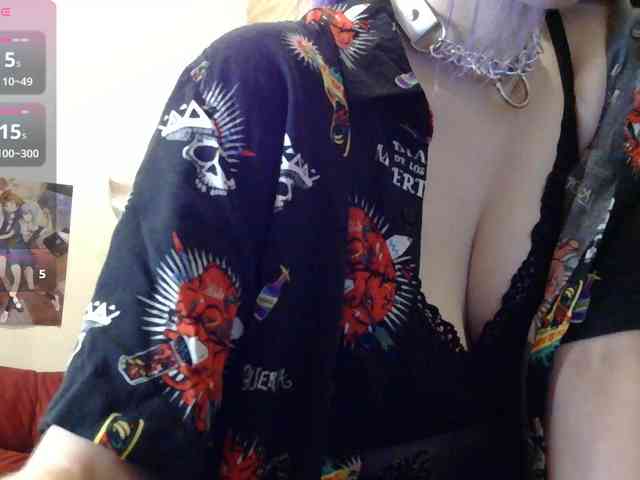 LilianOsbourne webcam