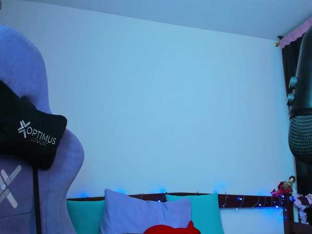 Gigimoon's BongaCams show and profile