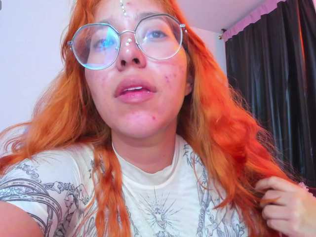 Gigimoon's BongaCams show and profile