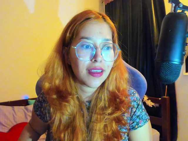 Gigimoon's BongaCams show and profile