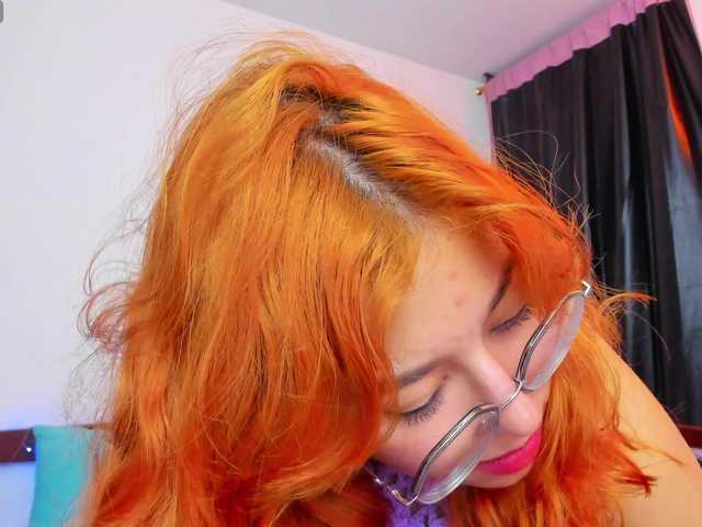 Gigimoon's BongaCams show and profile