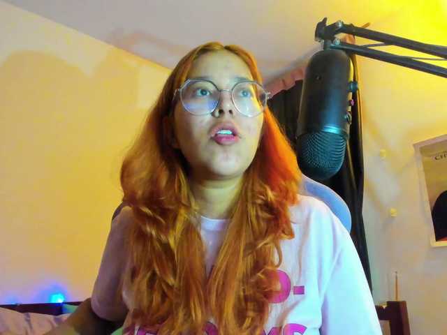 Gigimoon's BongaCams show and profile