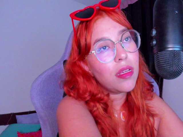 Gigimoon's BongaCams show and profile