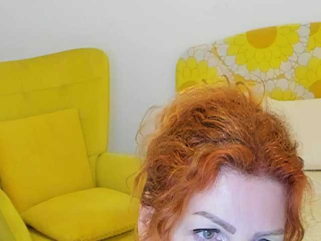 BritishPenelope's BongaCams show and profile