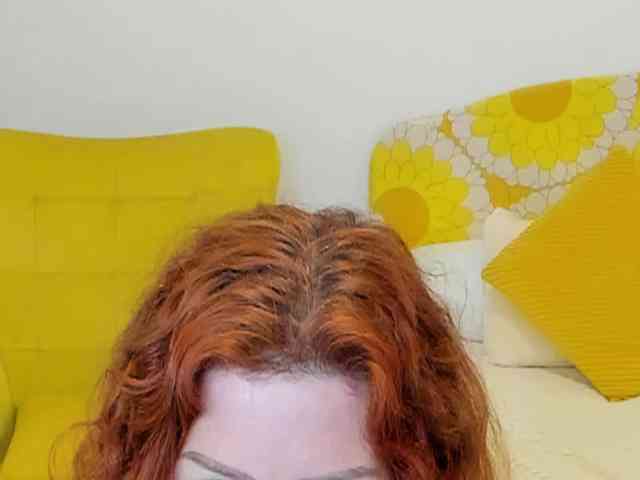 BritishPenelope webcam