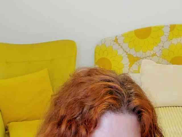 BritishPenelope webcam