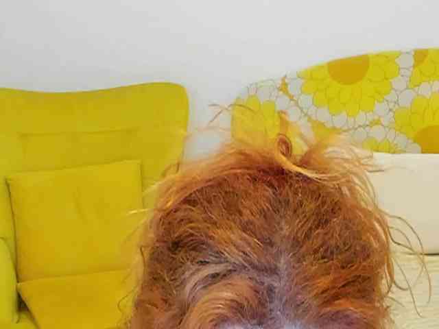 BritishPenelope webcam