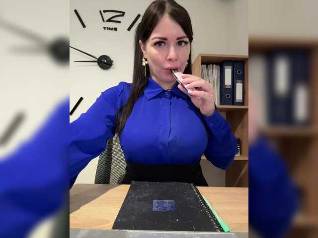 VeryBaby's BongaCams show and profile