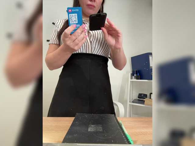 VeryBaby's BongaCams show and profile