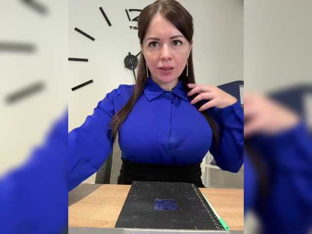 VeryBaby's BongaCams show and profile