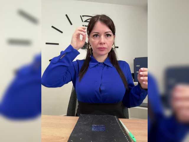 VeryBaby's BongaCams show and profile