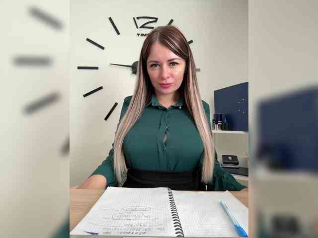 Brenda_Kiska webcam