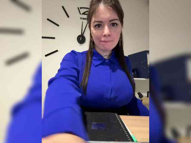 Brenda_Kiska webcam