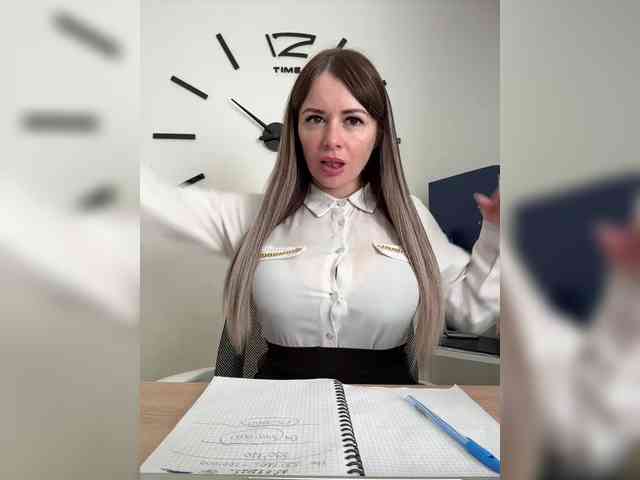 Brenda_Kiska webcam