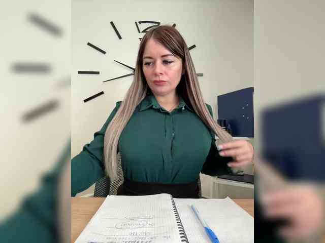 Brenda_Kiska webcam