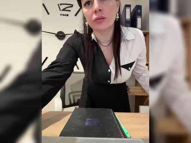 Brenda_Kiska webcam