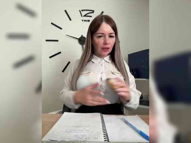 Brenda_Kiska webcam