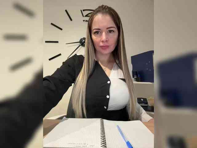 Brenda_Kiska webcam