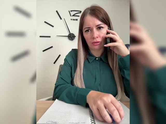 Brenda_Kiska webcam