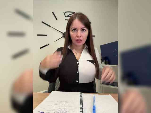Brenda_Kiska webcam